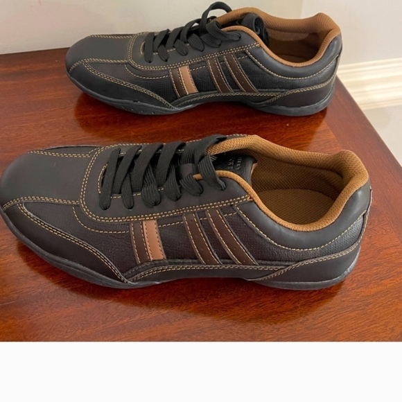 PERRY ELLIS Portfolio LEATHER Sneakers Shoes (4 Leather STRIPES) Men SIZE 9 WIDE - Picture 4 of 10